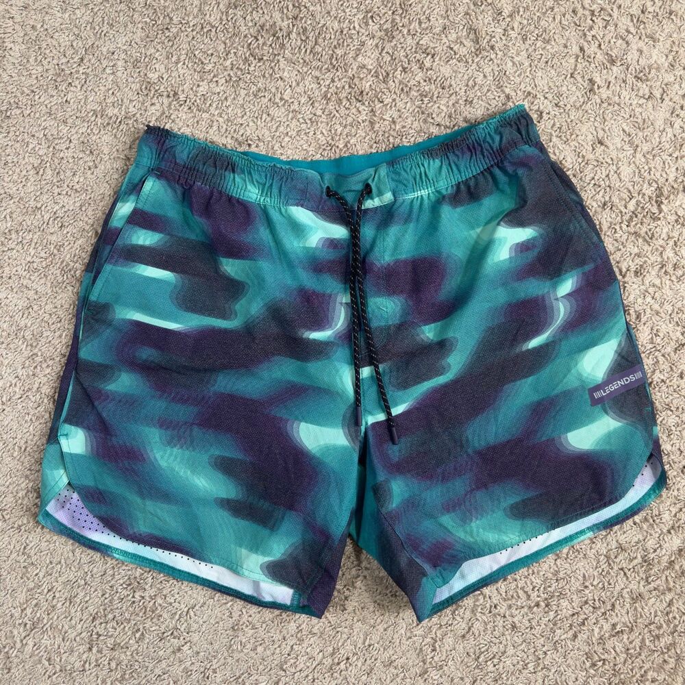 Men’s Legends Luka Shorts Size XL Lined Abstract Multicolor 7”